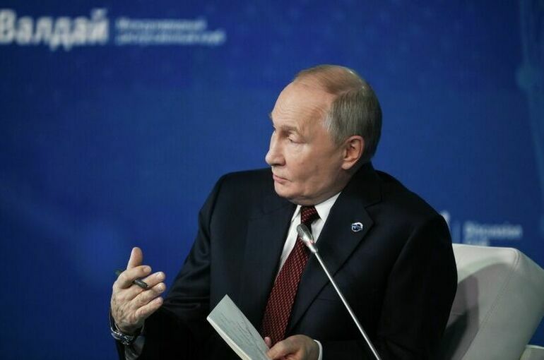 Путин предложил трансгендерам создать свои соревнования