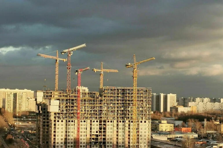 В ЛДПР предложили давать квартиры вышедшим на пенсию полицейским