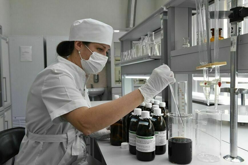 Приоритет — закупкам российских лекарств