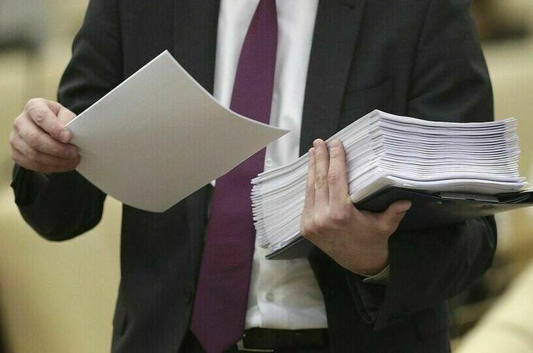 Комитет Госдумы рекомендовал принять во втором чтении проект бюджета на три года
