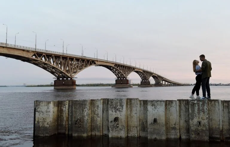 Автомобильный мост через Волгу между городами Саратов и Энгельс. Фото: Валерий Мельников / РИА Новости