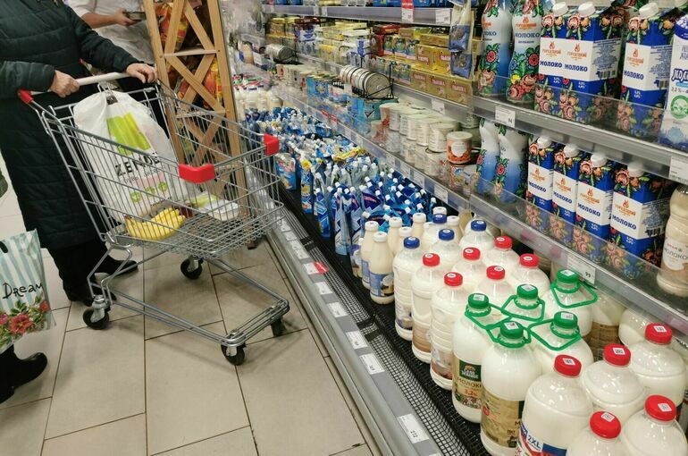В Белоруссии вновь повысили минимальные экспортные цены на молочную продукцию