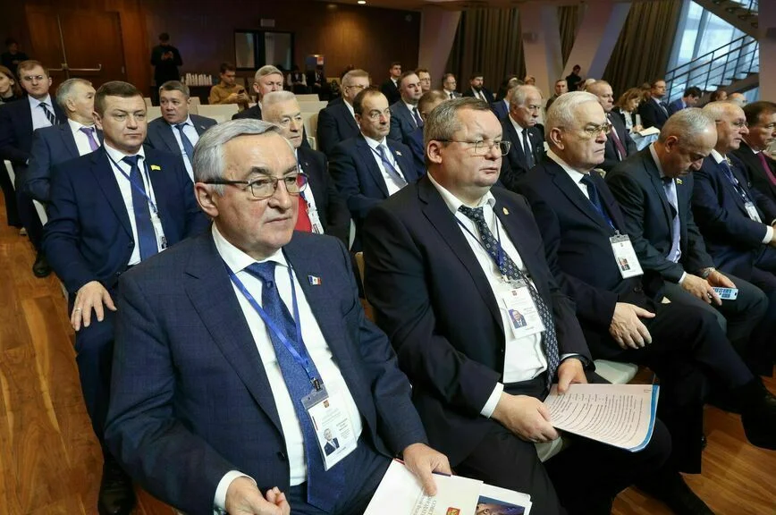 Свалочный переполох: почему в России буксует «мусорная реформа»