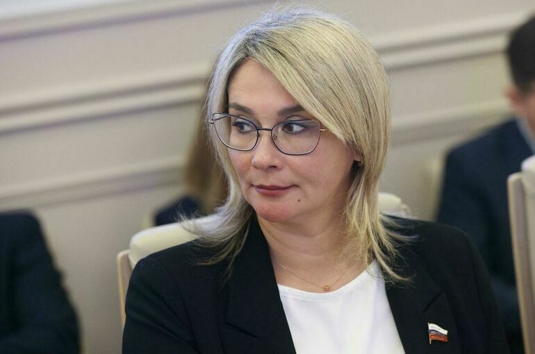 Сенатор Косихина: В России нужен закон о кризисных центрах для женщин