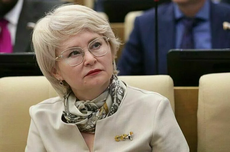 Эльвира Аиткулова.