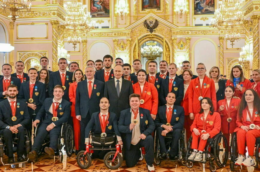 Встреча президента Владимира Путина с победителями и призерами XVII Паралимпийских летних игр.