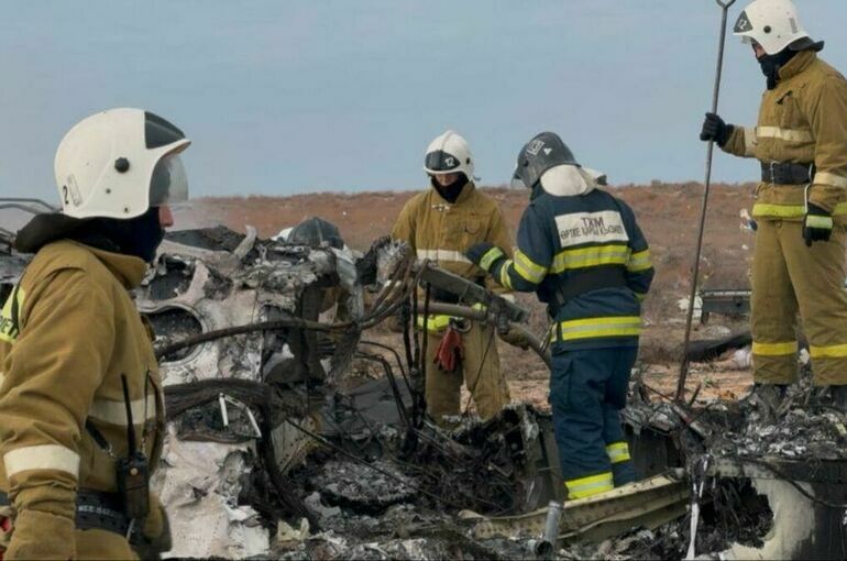 В Казахстане назвали спекуляцией сообщения об «обстреле» самолета Embraer