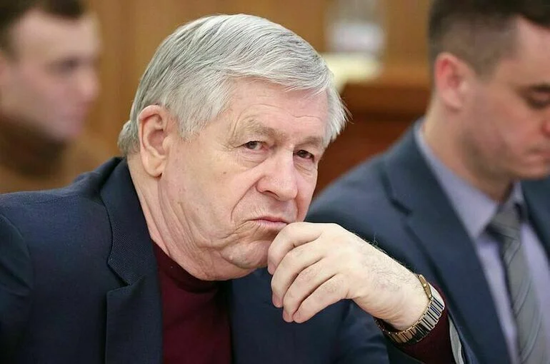 Эрнест Валеев.