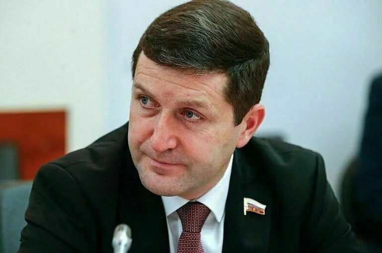 Борис Гладких.