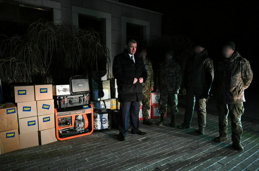 Депутат Слуцкий встретился с военными корреспондентами в Донецке 