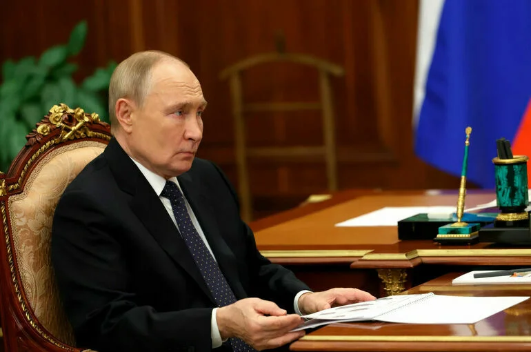 Путин выразил соболезнования Си Цзиньпину в связи с последствиями землетрясения