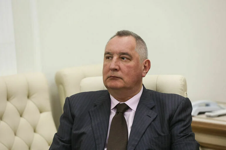 Сенатор Рогозин считает, что беспилотные войска изменят облик Российской армии