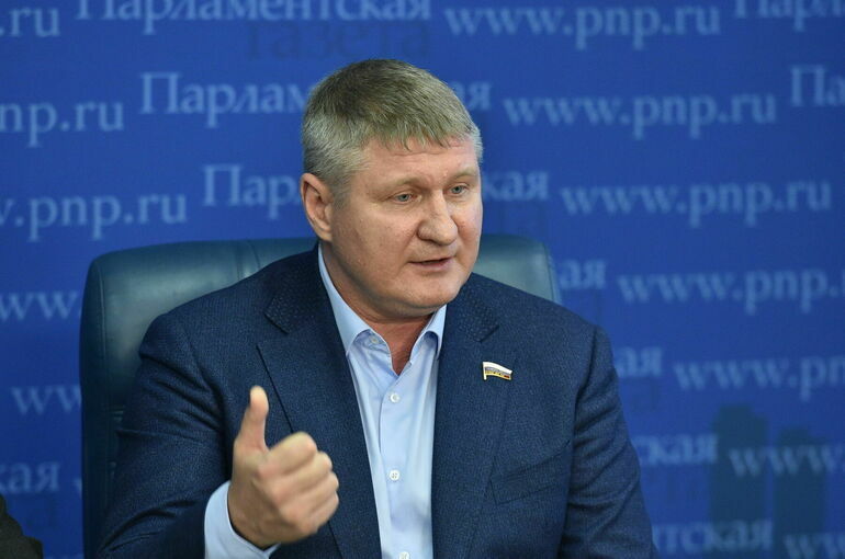 Депутат Шеремет считает, что Трамп сможет вернуть уважение к США