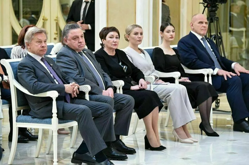 В Совете Федерации почтили память военкоров, погибших на СВО
