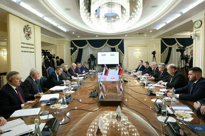 Большой парадокс: что поразило в России депутатов из Словакии