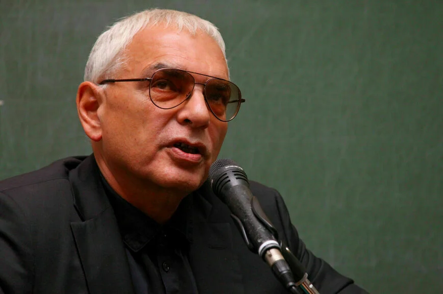 Карен Шахназаров.