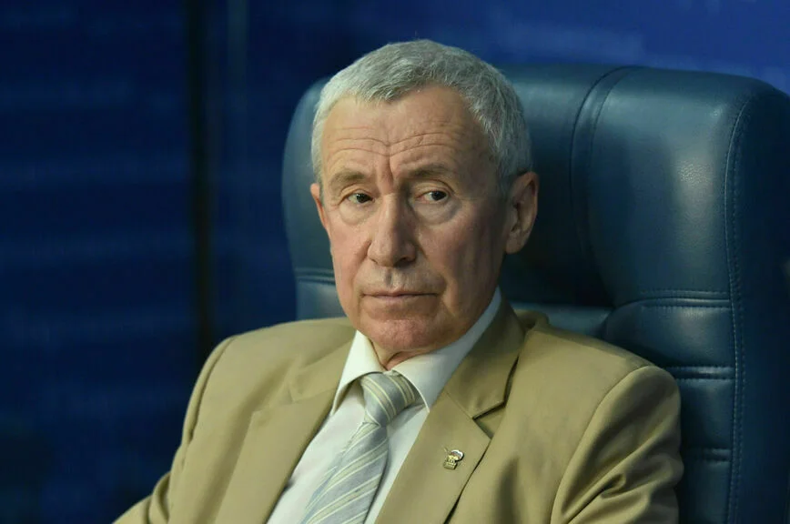 Андрей Климов.
