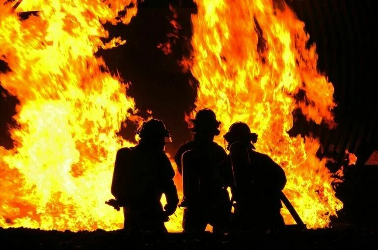 Число погибших при пожаре на курорте в Турции возросло до 66