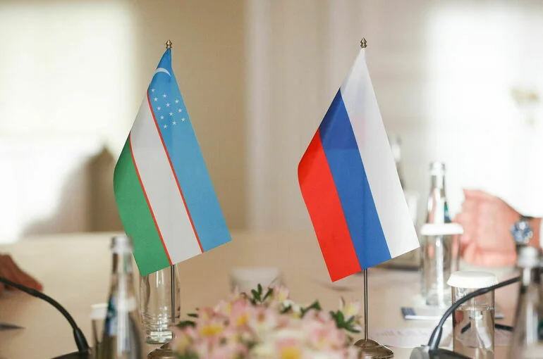 Россия и Узбекистан приняли программу стратегического партнерства в военной сфере