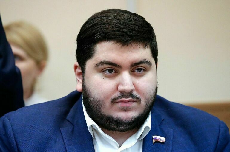 Депутат Арапов предложил разрешить заключенным заводить домашних животных