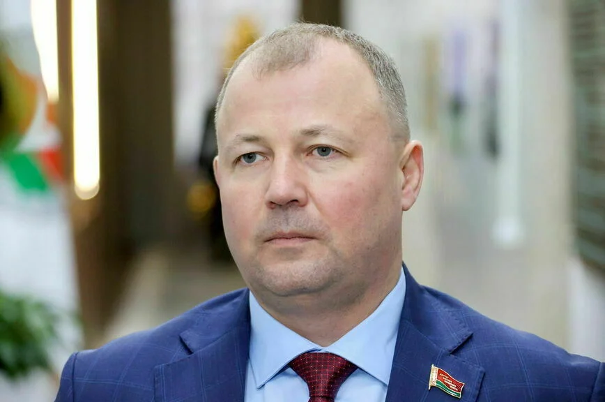 Александр Хижняк.