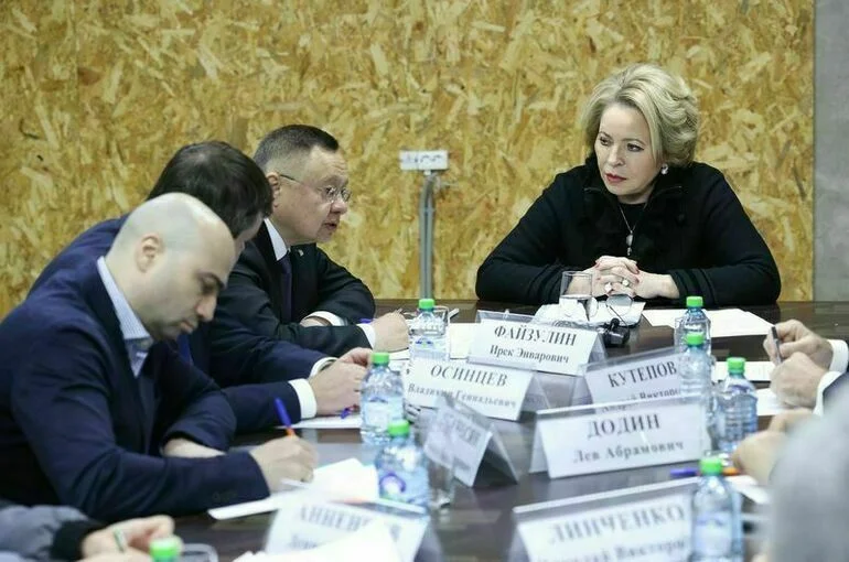 Валентина Матвиенко рассказала, как не надо строить театры