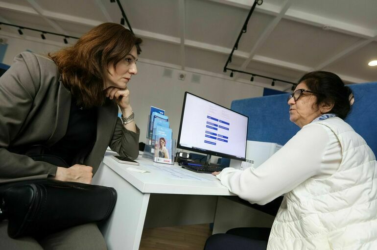 Котяков: Центры занятости и специалистов нужно привлекать к профориентации