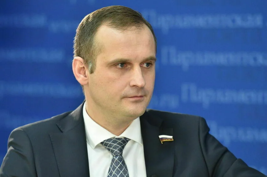 Сергей Леонов.
