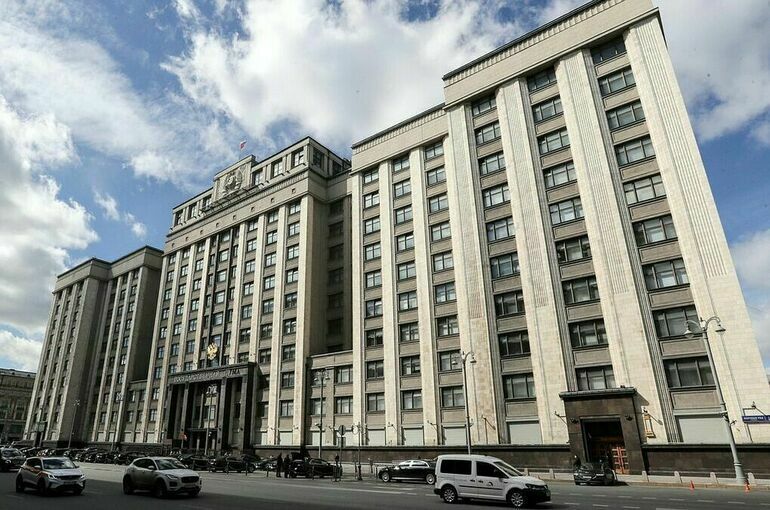 В Госдуме 5 марта обсудят кадровые вопросы в медицине и образовании