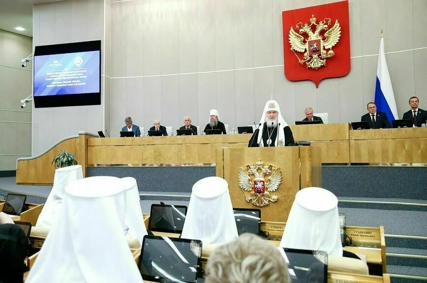 Патриарх призвал бороться с матом так же, как с алкоголизмом
