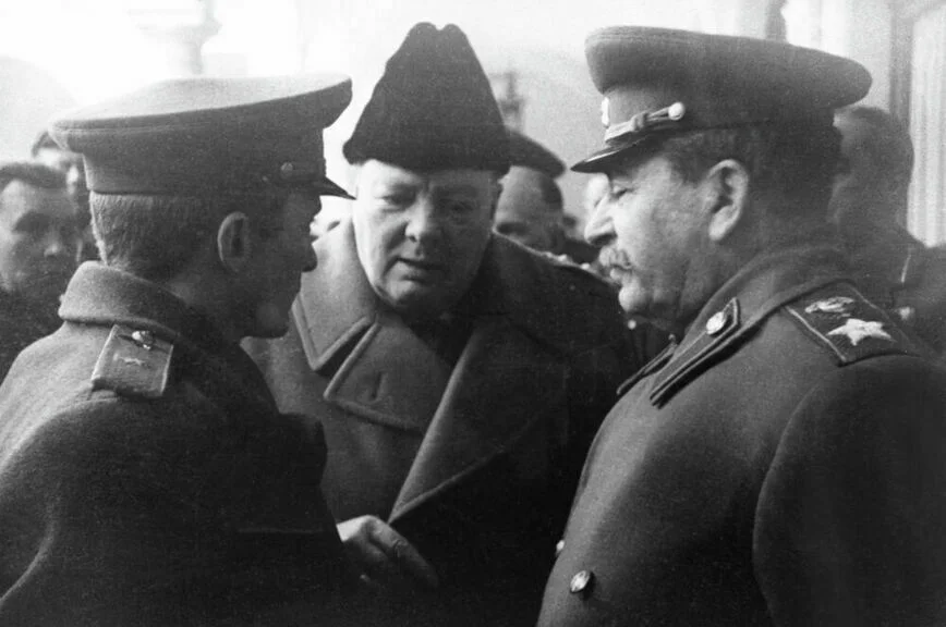 Беседа Иосифа Сталина с Уинстоном Черчиллем.