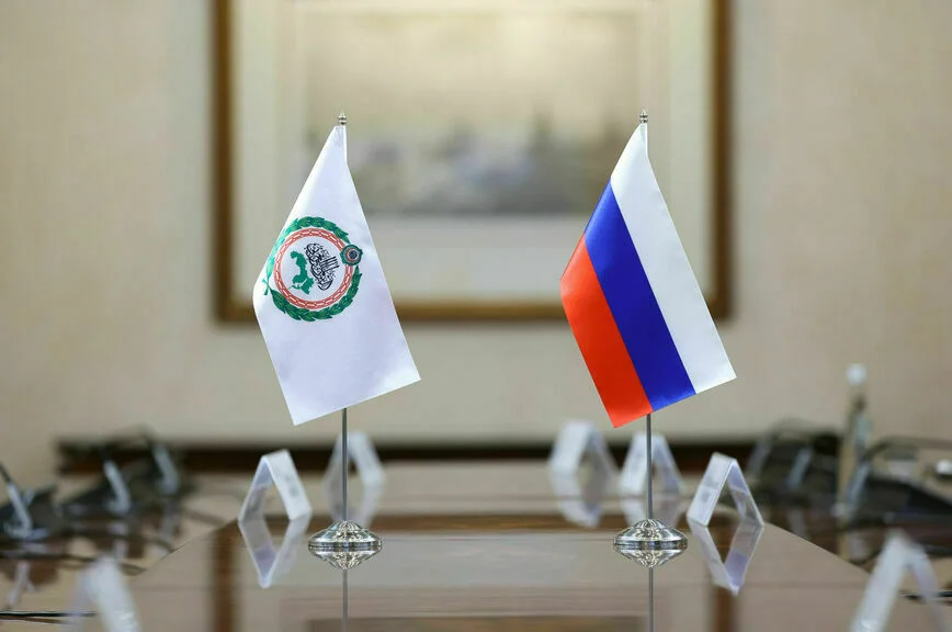 Россия готова обменяться опытом с Арабским парламентом  