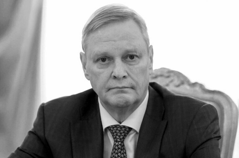 Умер бывший первый замминистра иностранных дел России Владимир Титов
