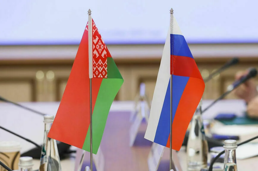 Россия и Белоруссия договорились о правилах применения ядерного оружия 
