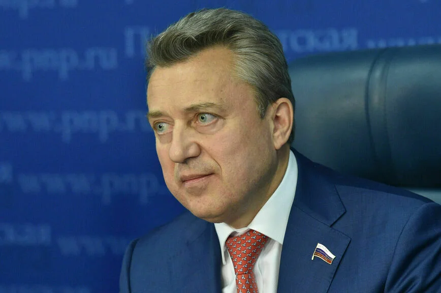 Анатолий Выборный.