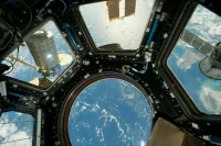 Назначены экипажи перекрестных полетов на МКС в 2025-2026 годах