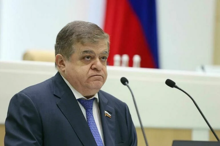 Сенатор Джабаров счел опасной идею Трампа по переселению палестинцев