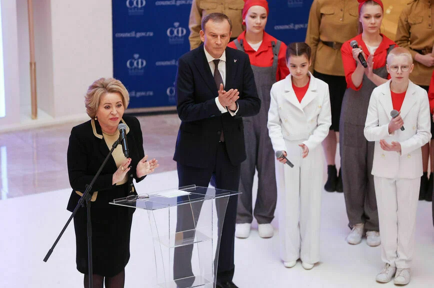 В Совете Федерации открылась уникальная фотовыставка о блокадном Ленинграде