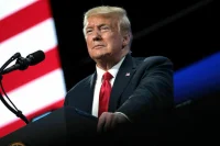Президент США Трамп предупредил, что 13 февраля введет «взаимные пошлины»