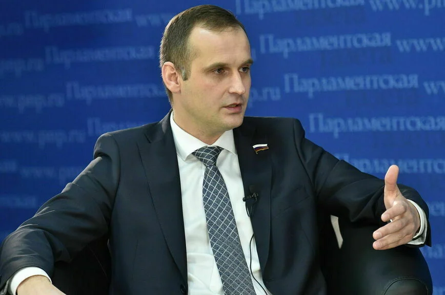 Сергей Леонов.