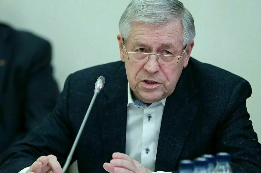 Эрнест Валеев.