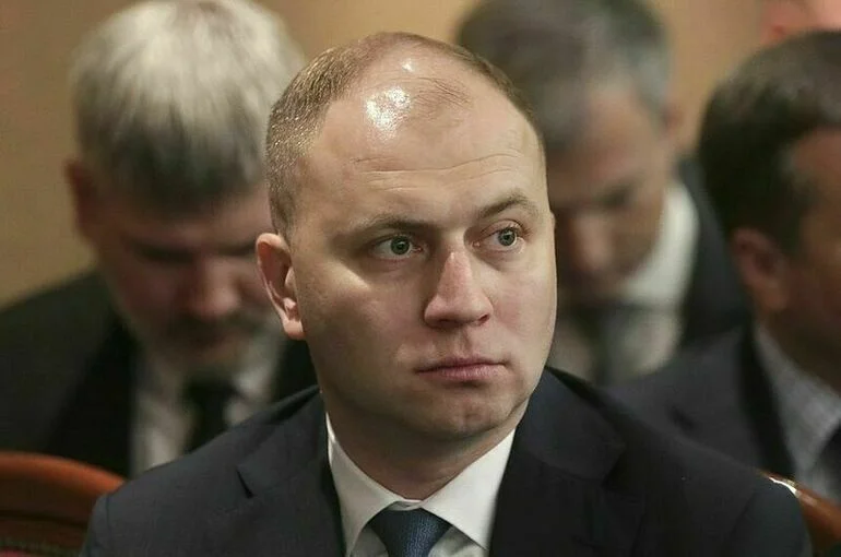 Роман Чекушов.