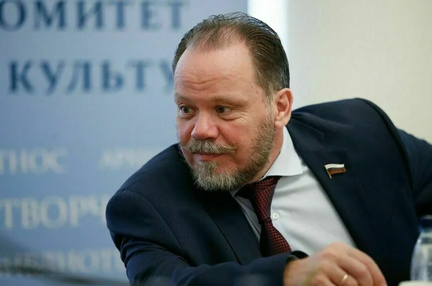 Александр Шолохов.