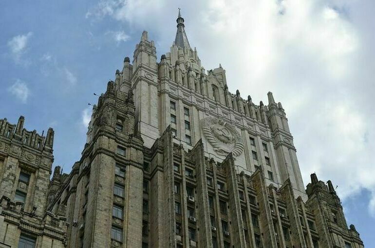 В МИД РФ заявили о высоком риске столкновения ядерных держав