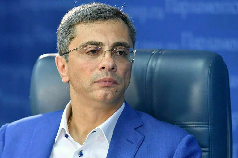 Владимир Гутенев.