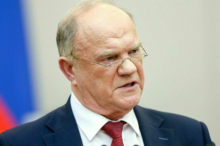 Зюганов напомнил о полезных свойствах меда для здоровья человека