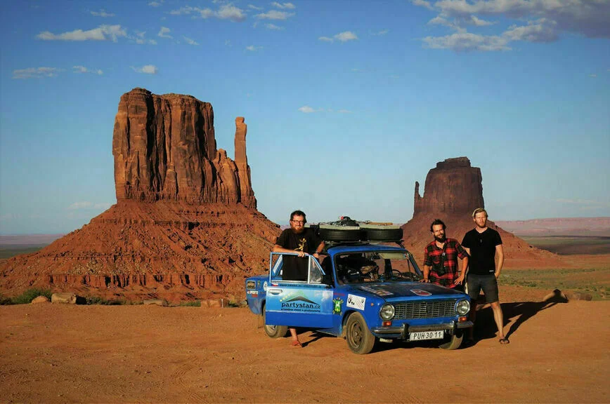 Большие гонки: от «копейки» до электрического LADA Largus с ветерком