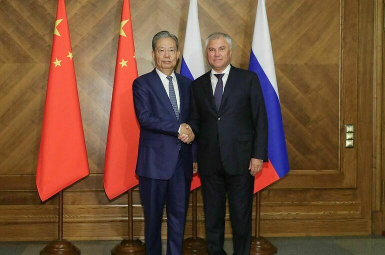 Володин поздравил главу парламента Китая с днем рождения