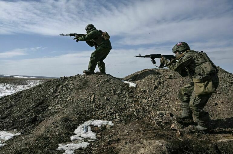 Армия России освободила село Константинополь в ДНР