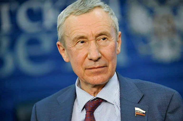 Андрей Климов: Евросоюз не хочет, чтобы в хоре пели не по его нотам 